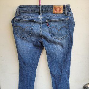 Women levi jeans